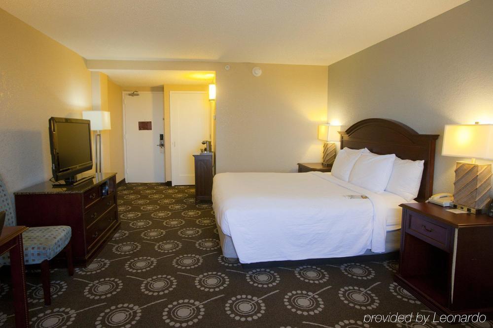 Wyndham Midland Downtown Hotel Екстериор снимка